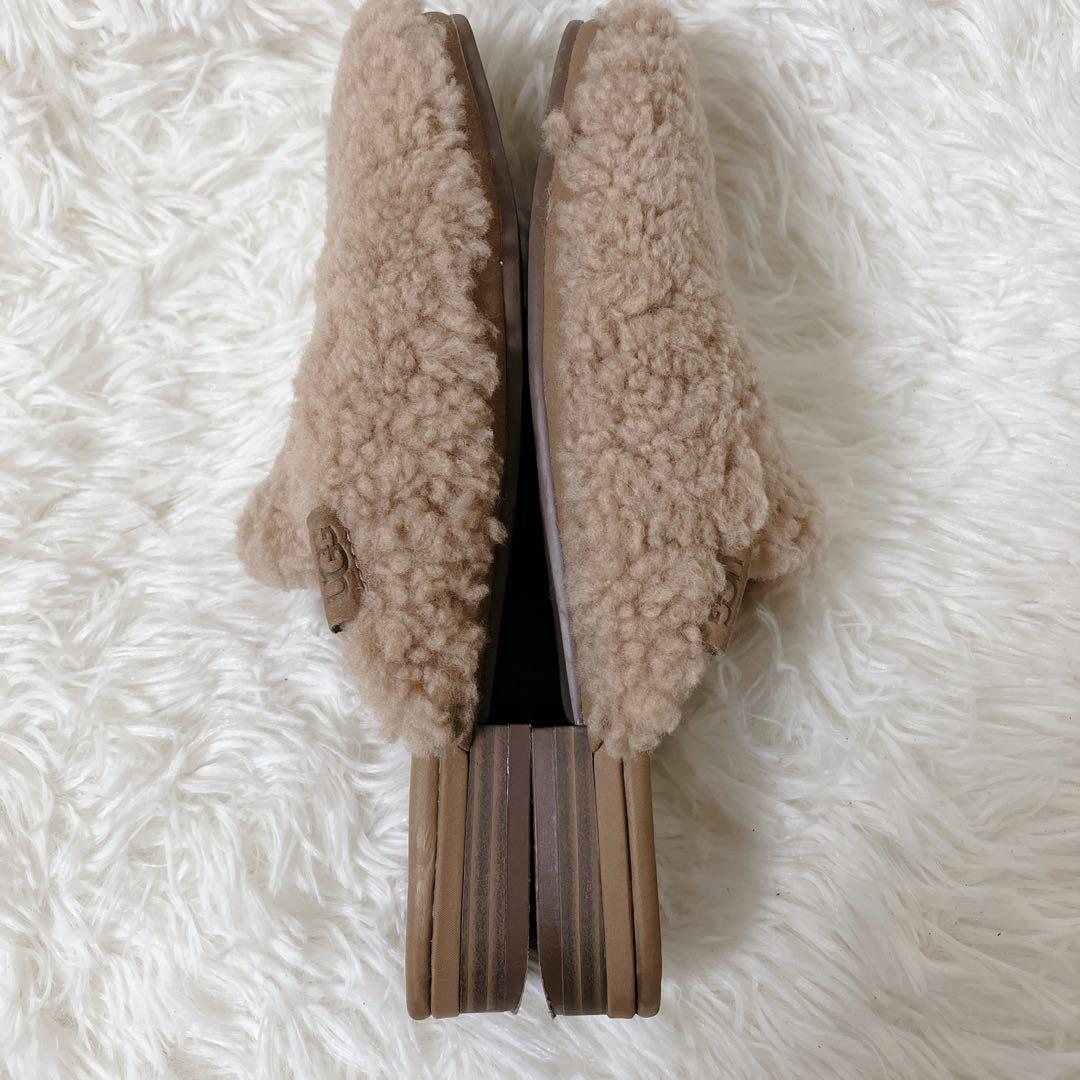 美品 UGG ジャナヤ コージー ミュール キャメル ボア ファー 22cm