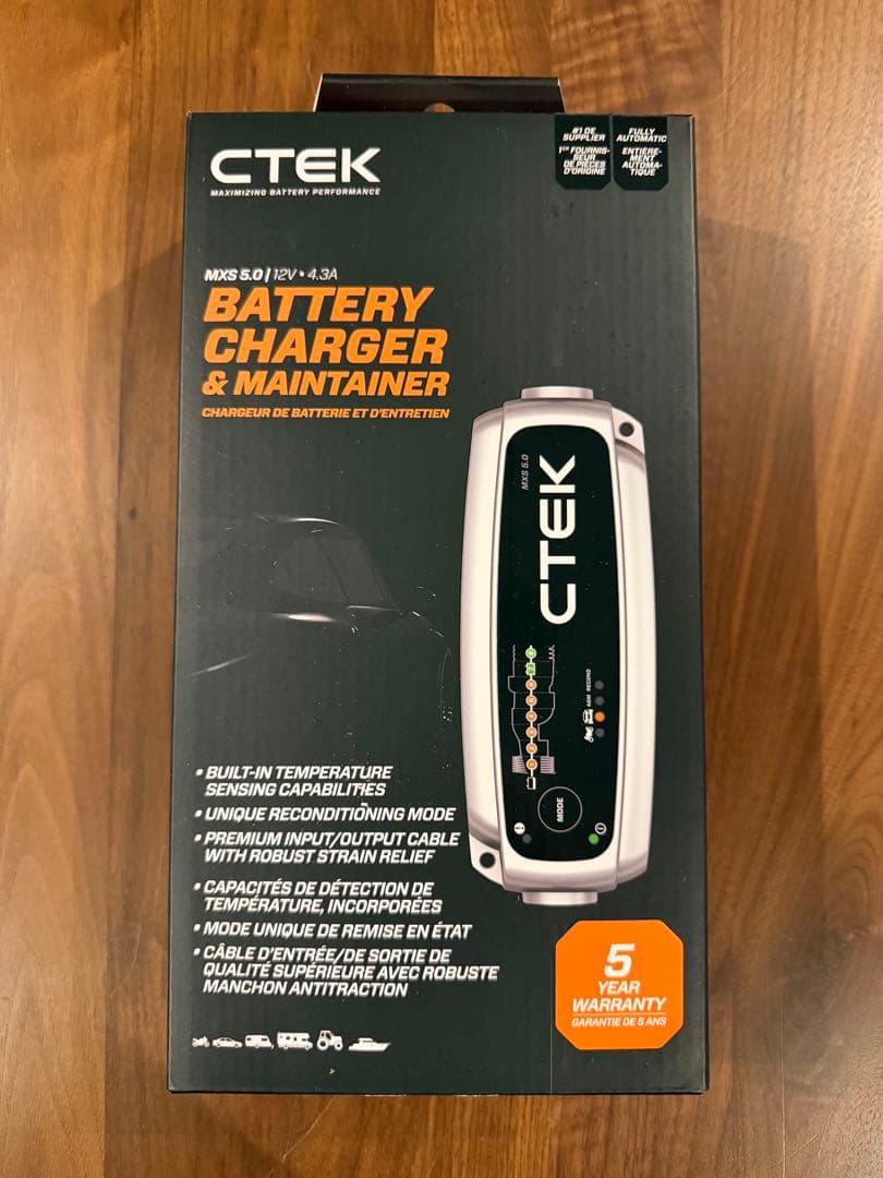 新品 CTEK シーテック MXS5.0 自動車バイク用 12Vバッテリー充電器