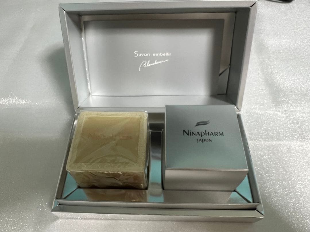 サヴォン アンベリール ブランシュール＜洗顔石けん＞ | 洗顔石鹸