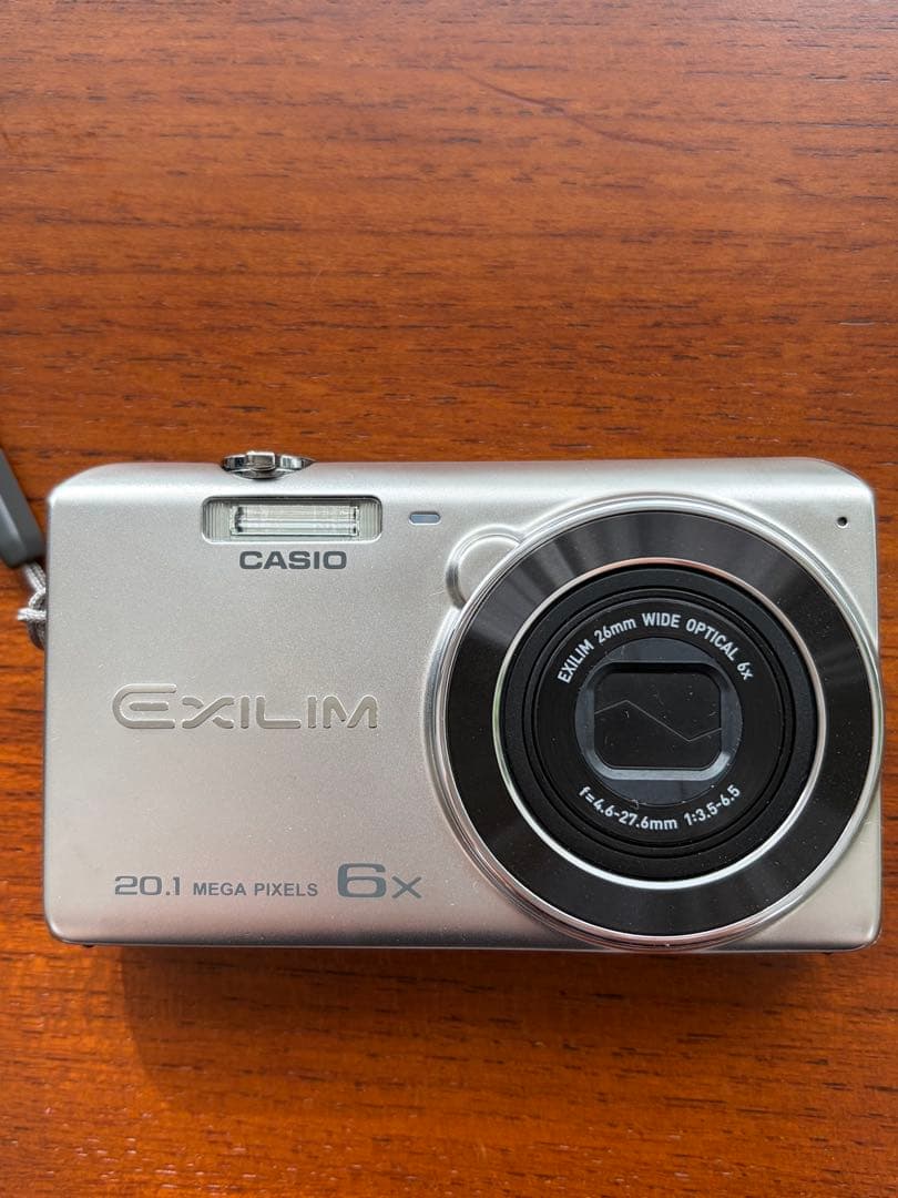 CASIO EXILIM EX-ZS35 2010万画素 6倍ズーム｜動作確認済 - メルカリ