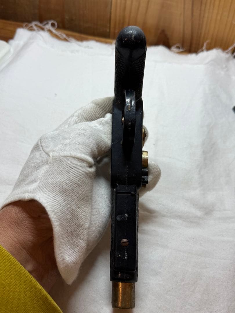 西郷隆盛像 置物 昭和レトロ 火縄銃 モデルガン 置物 - メルカリ