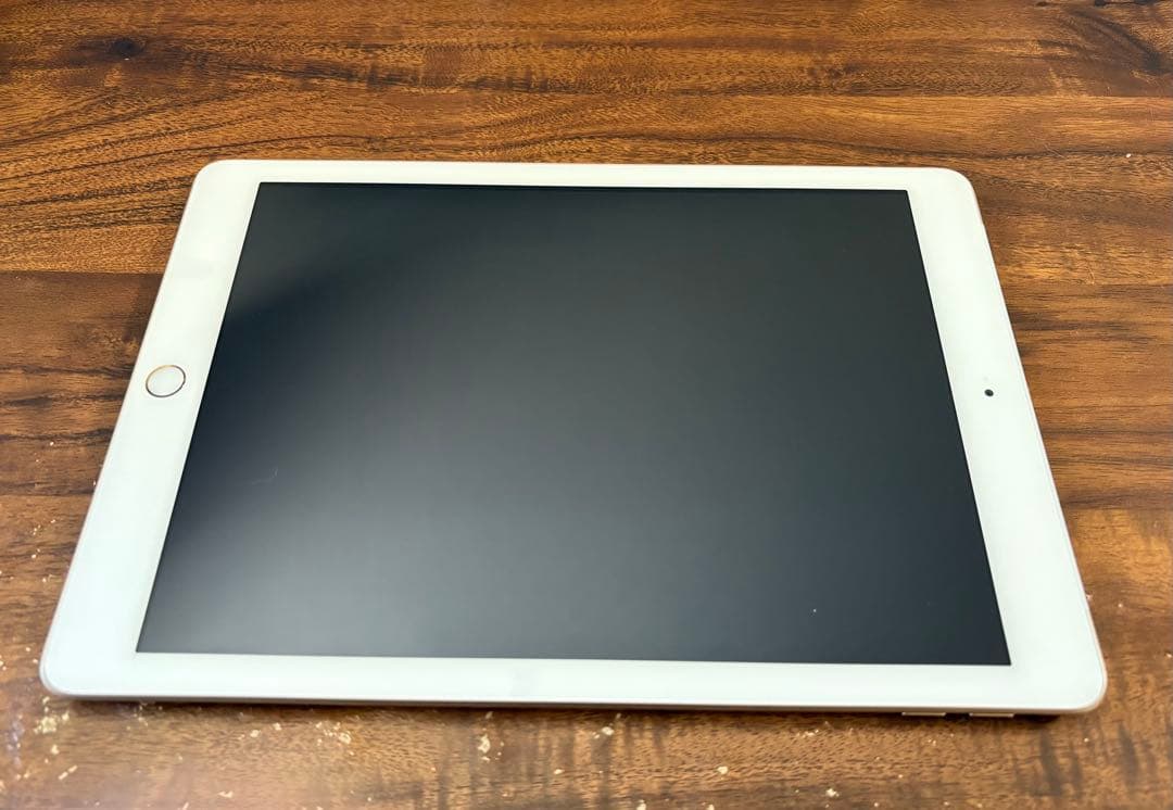Apple iPad ゴールド iPad Wi-Fi 128GB - ゴールド（第7世代） [整備済製品] - Apple（日本）