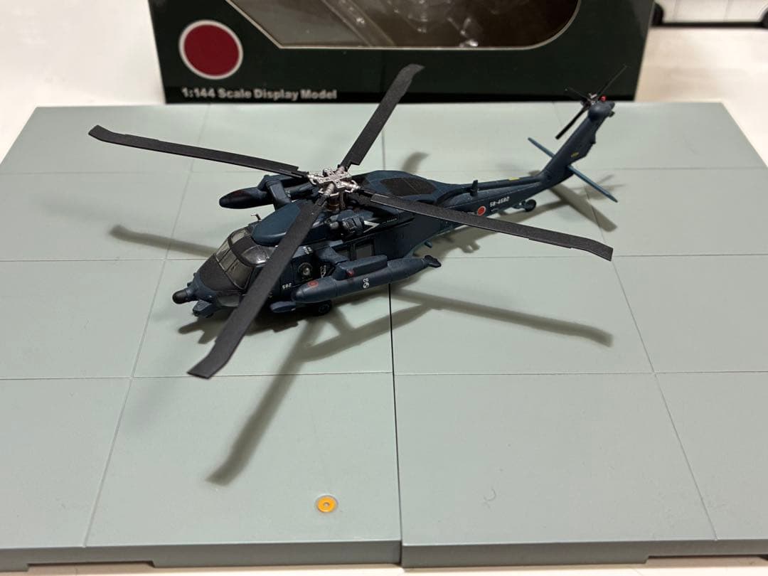 1/144 AV440004 シコルスキー UH-60J 航空自衛隊 千歳 1/144 AV440004 シコルスキー UH-60J(SP) 航空自衛隊 “千歳” | 鉄道