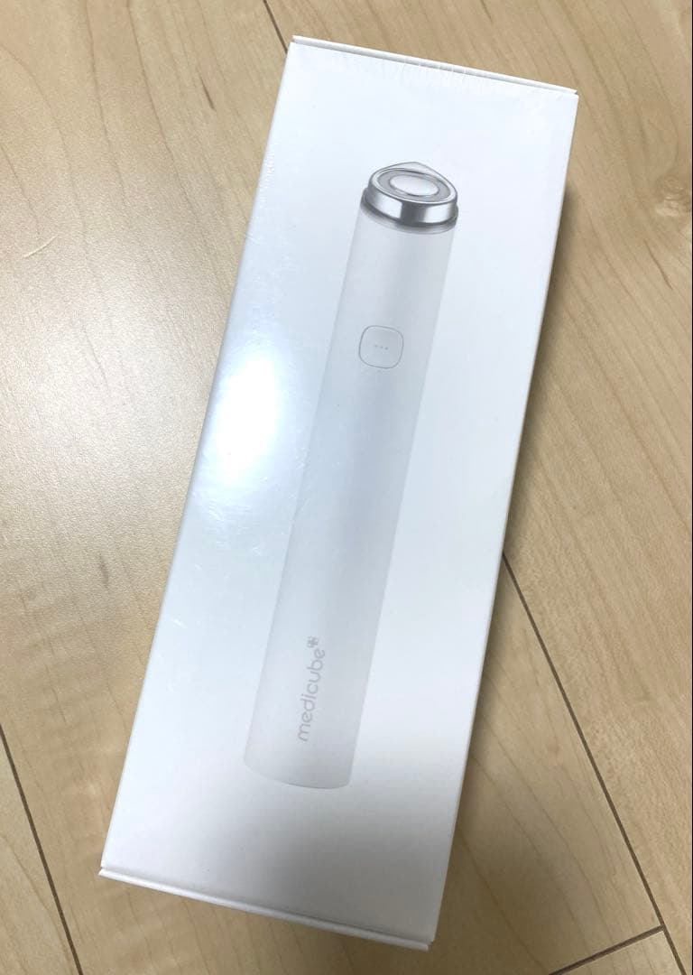 メディキューブAGE-R BOOSTER PRO MINI 白色【新品・未開封】 Enviado da Coreia] MEDICUBE AGR-R Booster Pro Mini | Shopee Brasil