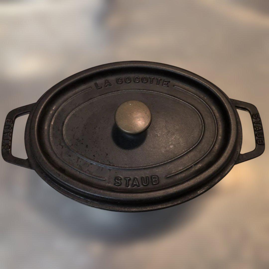 気まぐれ値下げ　STAUB ストウブ ココット オーバル 23cm STAUB(ストウブ） ピコ・ココット オーバル 23cm ボルドー 40502-276