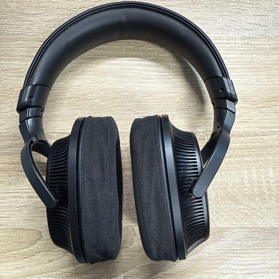 SONY MDR-MV1 美品 Sony MDR-MV1 Open-back studio monitor wired headphones at Crutchfield