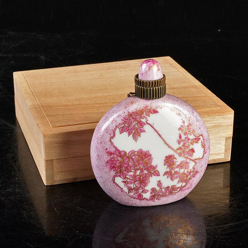 アトリエノート　松村扶佐子作　白磁　柴田是真　下絵　香水入　V　R5725 アトリエノート 松村扶佐子作 白磁 柴田是真 下絵 香水入 V R5725