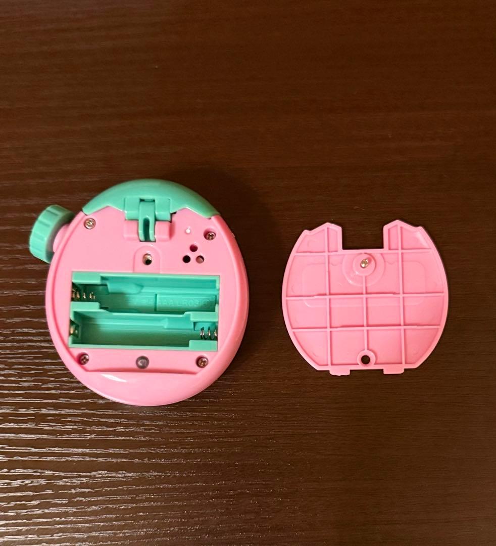 バンダイたまごっちパラダイス本体2台＋パーフェクトガイド（ピンク