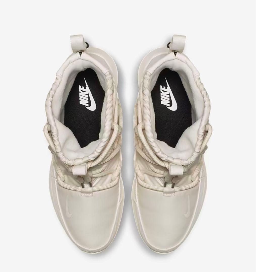 朔太郎⭐︎値下げ！！！ナイキ タンジュン ハイライズ　24.0cm