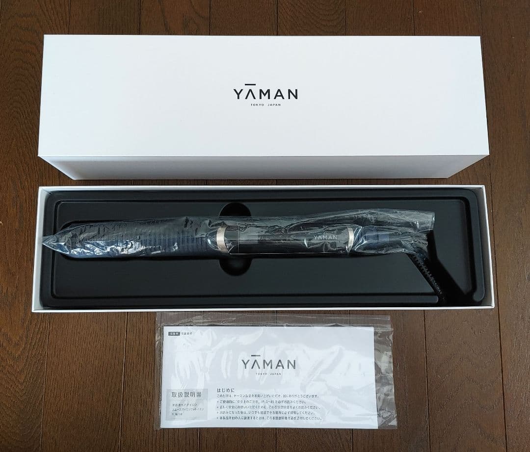 美品★YA-MANヤーマン　スムースアイロンフォトイオン ネイビー YJHB0L ヤーマン スムースアイロンフォトイオン YJHB0L [ネイビー] 価格比較