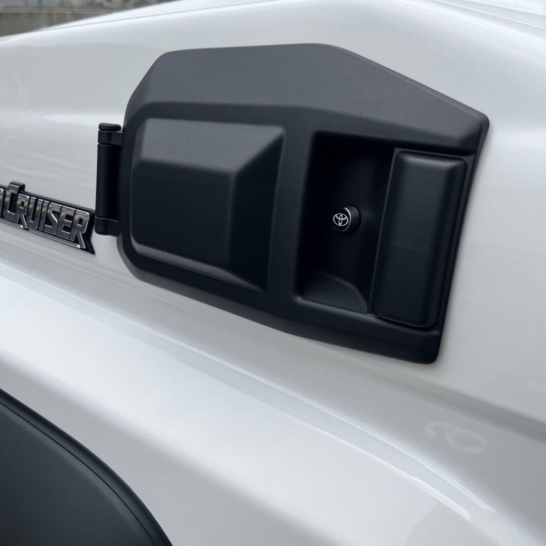 再再販ランクル70 GDJ76 セキュリティキー付リッドカバー 新型70