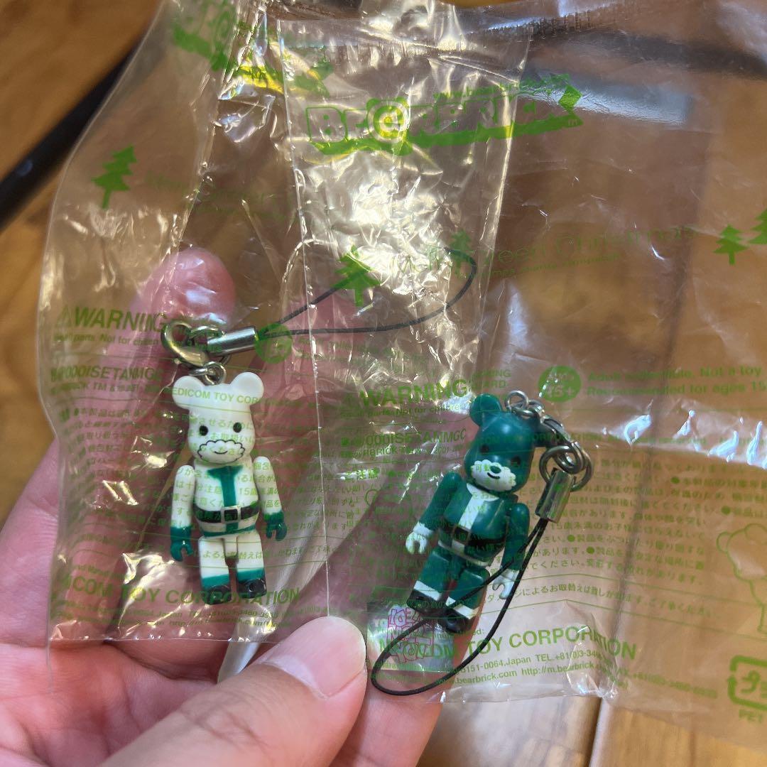 伊勢丹限定 クリスマスベアブリック - メルカリ