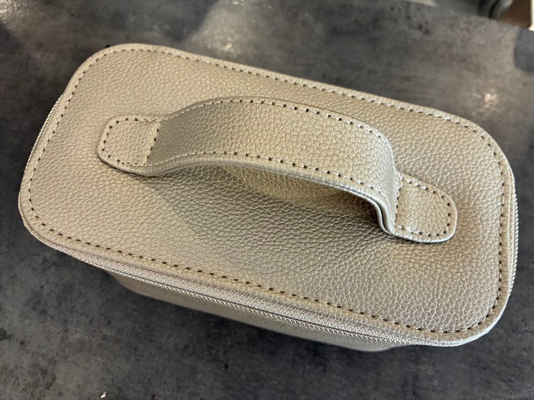 新品未使用】エミレーツ航空 ファーストクラス ブルガリアメニティ