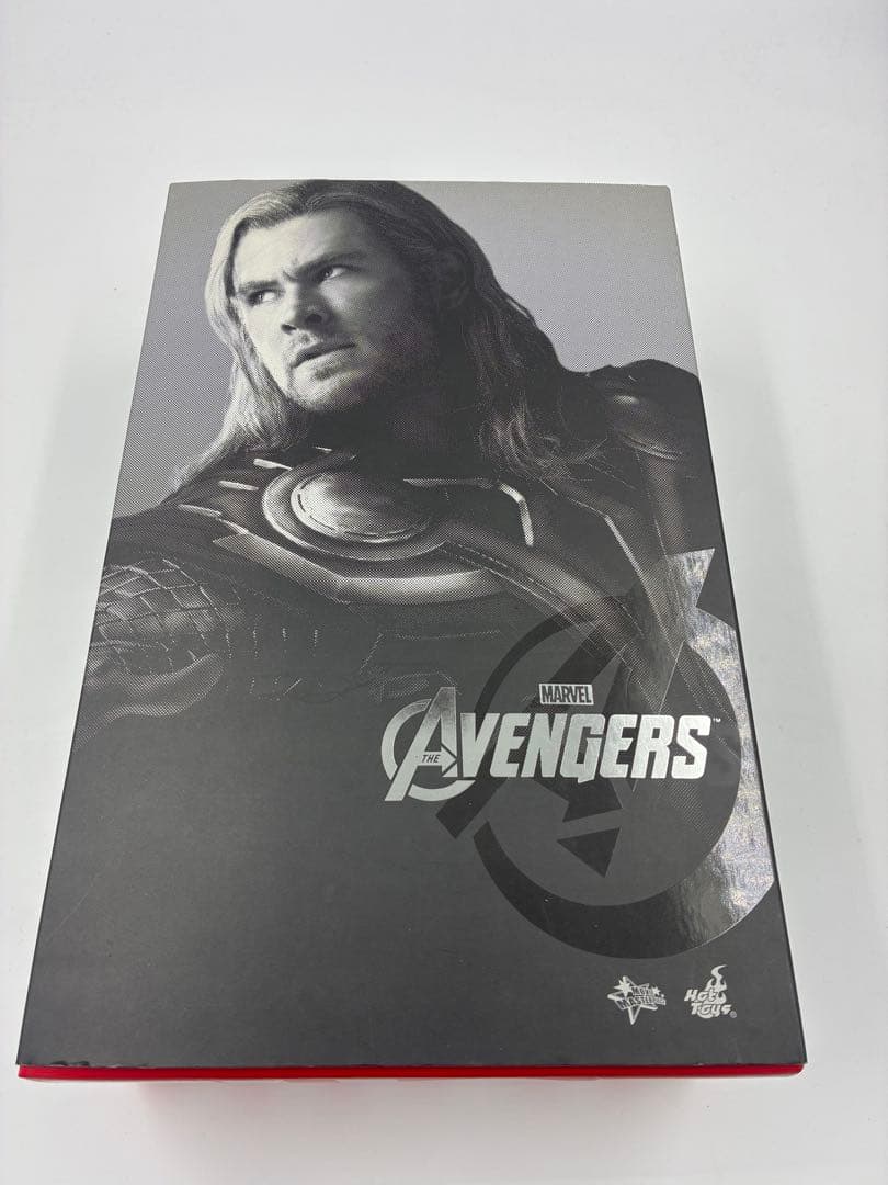 ホットトイズ ソー 1/6 アベンジャーズ 外箱色あせ有 ホットトイズ新作！『アベンジャーズ／エイジ・オブ・ウルトロン』ソー