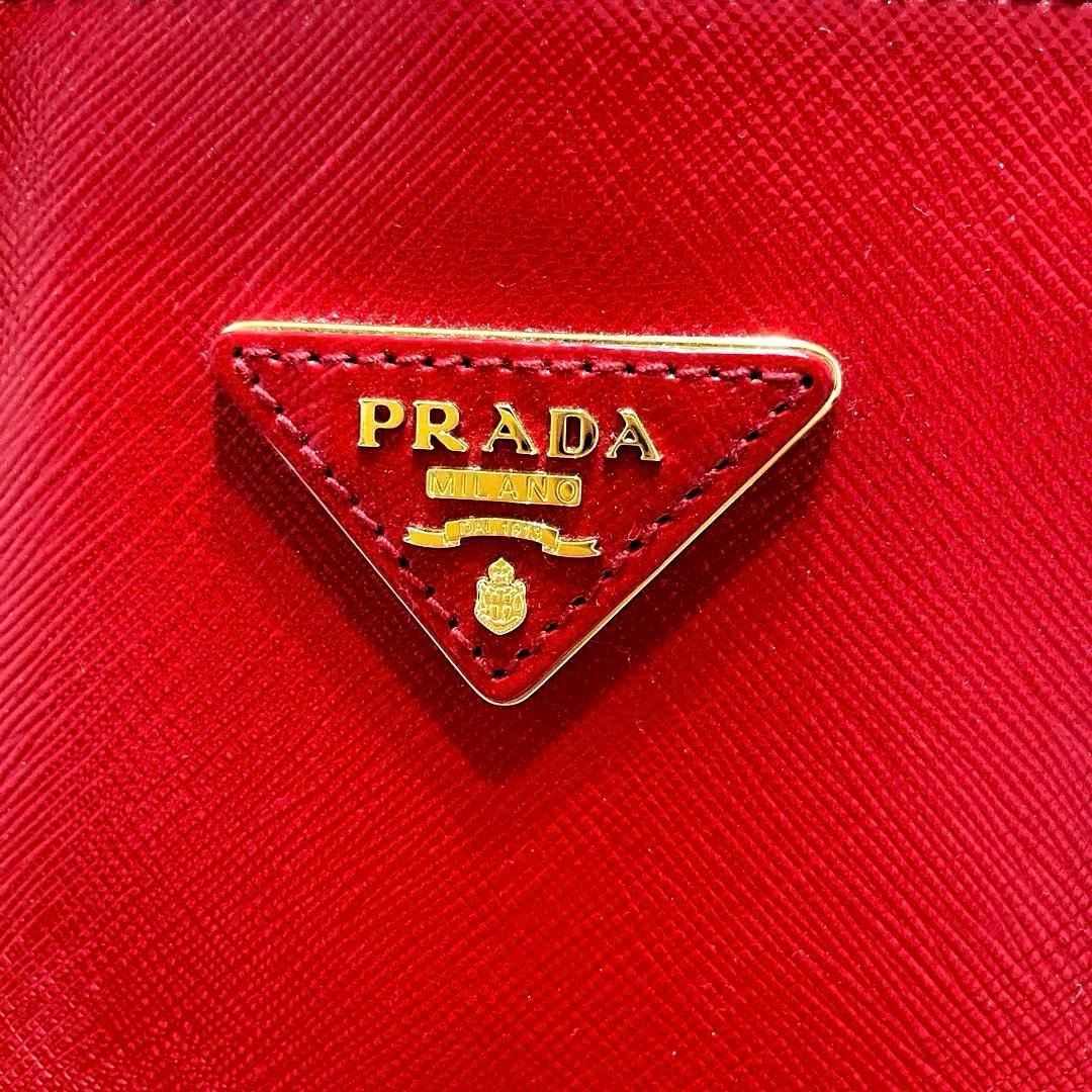 美品】PRADA プラダ サフィアーノヴェルニ ハンドバッグ 赤 ロッソ