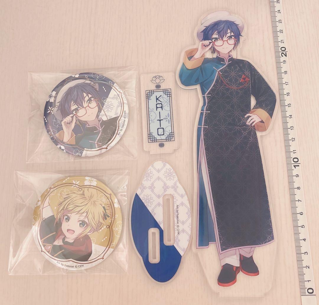 KAITO アクリルスタンド 缶バッジ - メルカリ