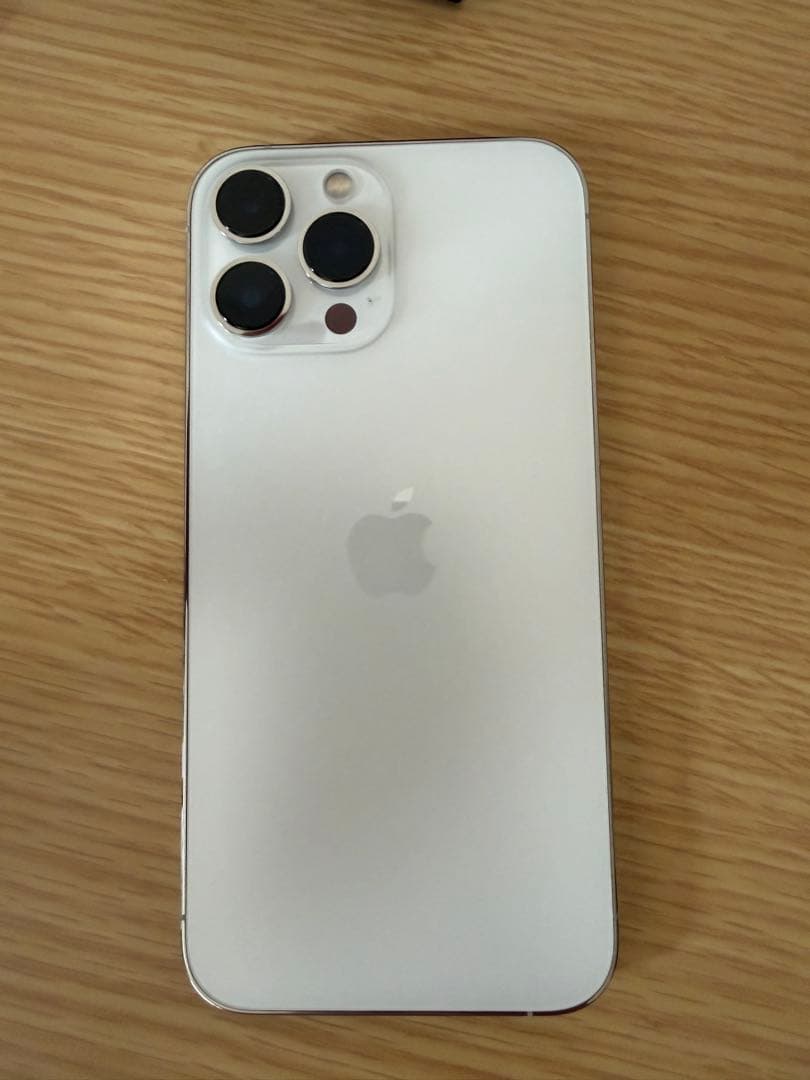 Apple iPhone 13 Pro Max シルバー 本体 Amazon.com: Apple iPhone 13 Pro Max, 128GB, Silver - Unlocked