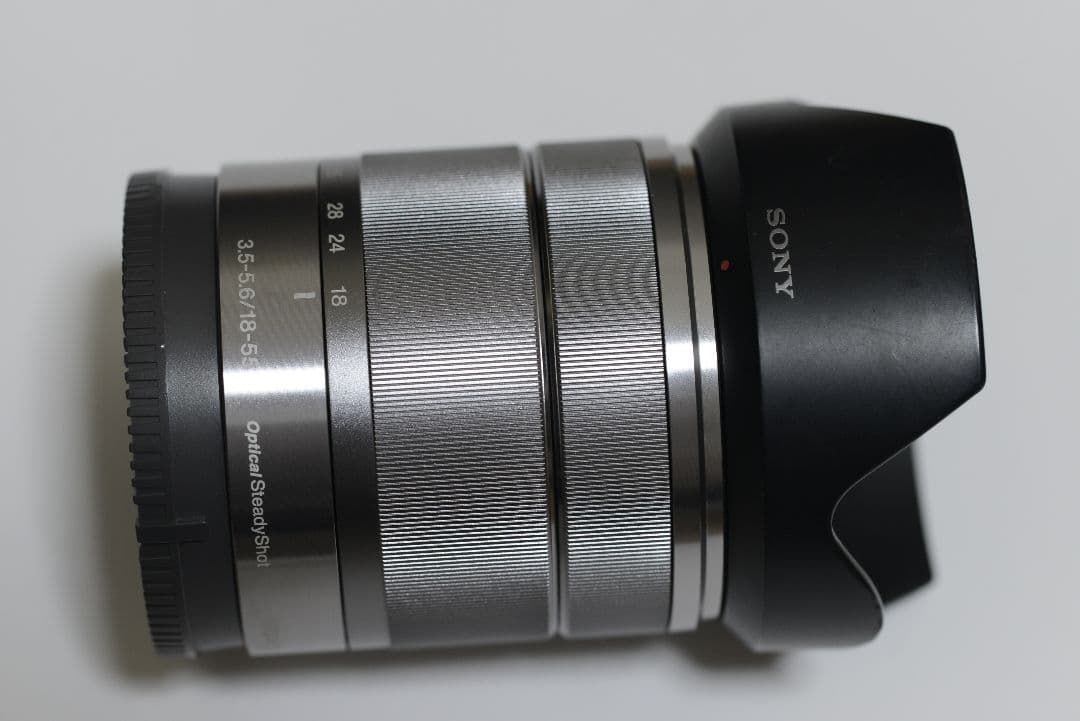 SONY E 18-55mm F3.5-5.6 OSS ズームレンズ
