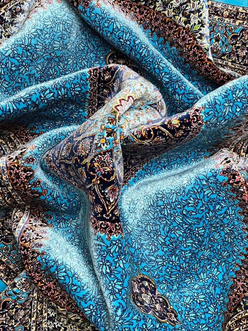 最高級۰ペルシャ絨毯・シルク｜クム仕上げ｜102×149cm｜約225万ノット｜ 高級ペルシャ絨毯クム産シルク100％ ノウリ工房 152×104cm（FN-10004