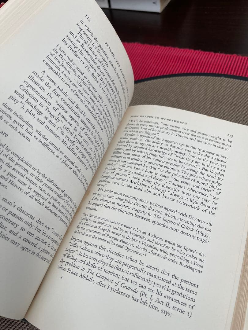 洋書 Mirror of Minds by Geoffrey Bullough