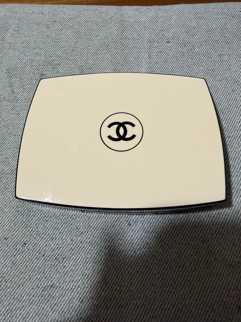 CHANEL レ ベージュ パレット ナチュレル レ ザンディスパンサーブル