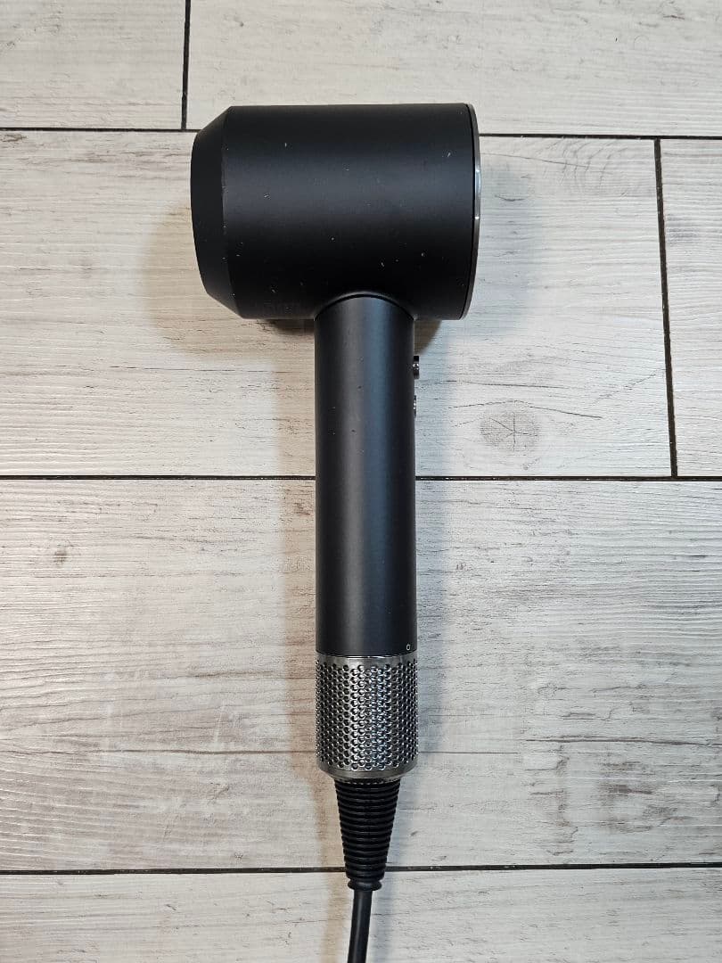 数量限定価格！ ダイソン メンテナンス済 dyson hd08 ブラック 保証付