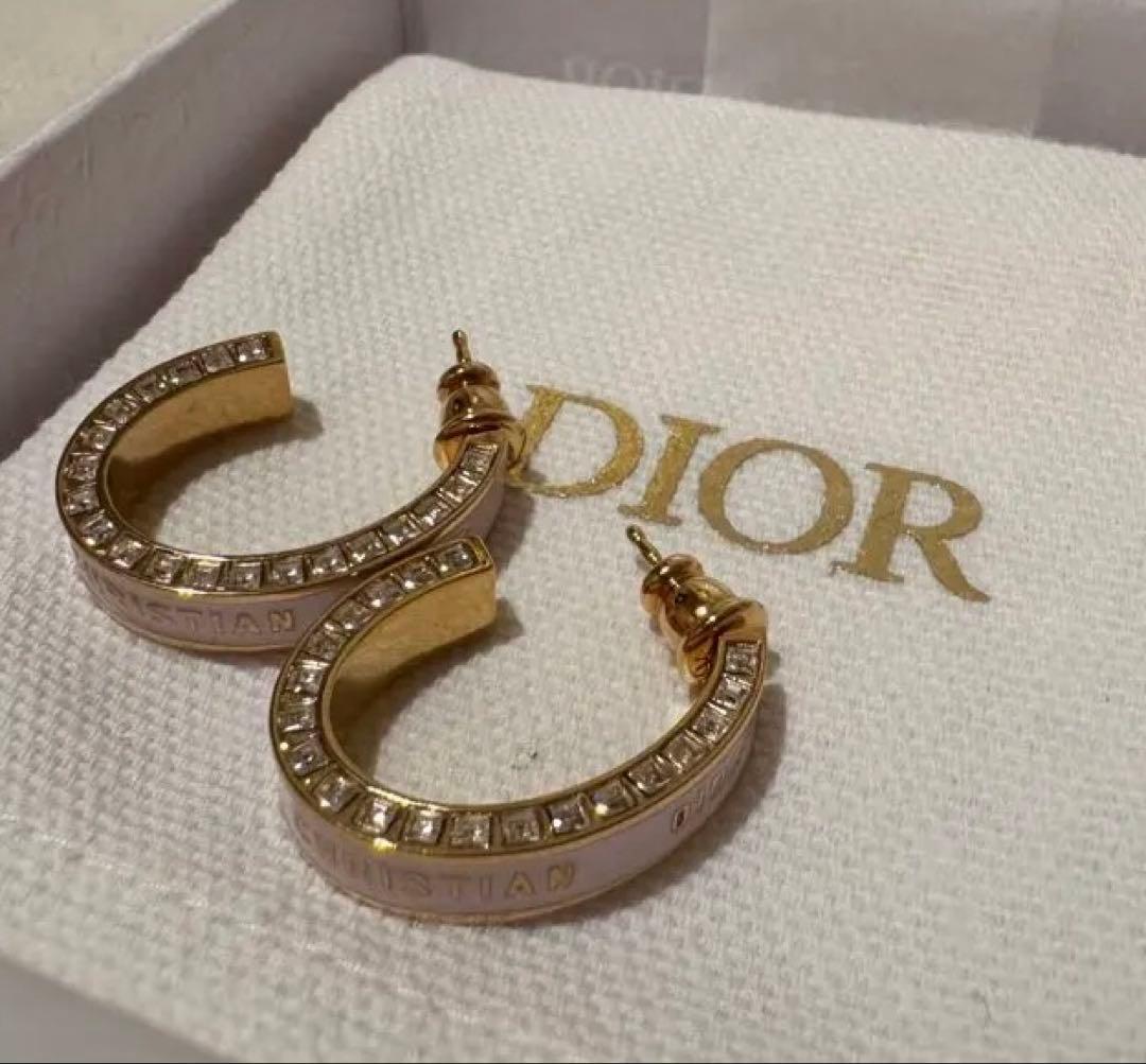 Dior ゴールド ピンク フープピアス - メルカリ