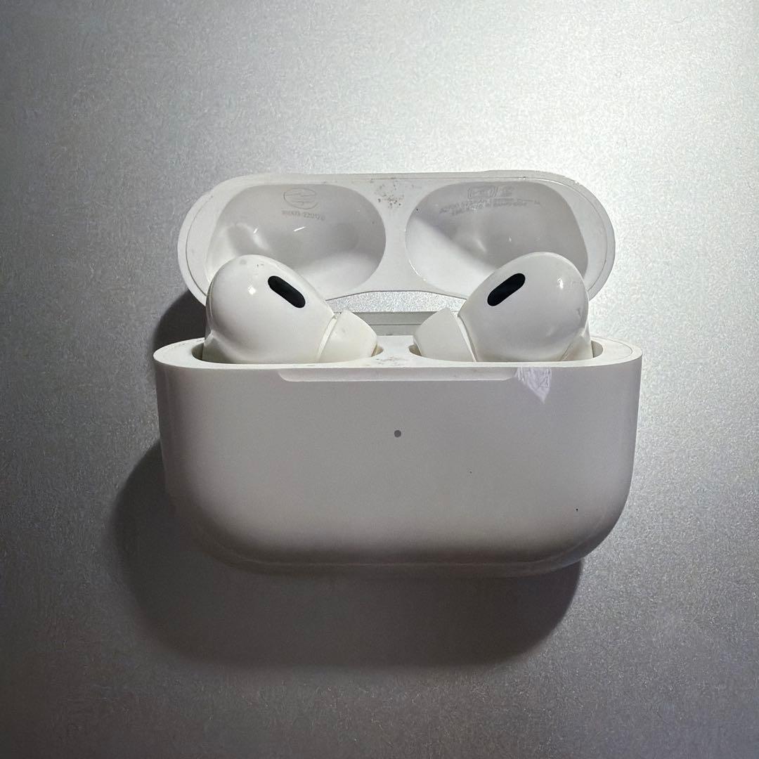 AirPodspro第2世代 lightning 楽天市場】アップル Airpods Pro 第2世代 2022年 Lightningタイプ