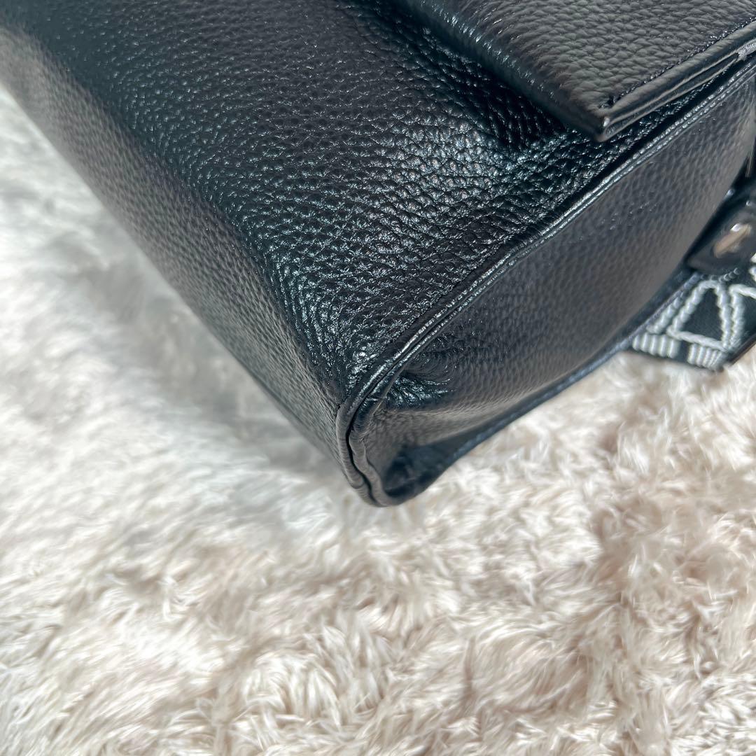 販売終了品 イアパピヨネ 《本革》柄ワイドテープショルダーバッグ ボディバッグ