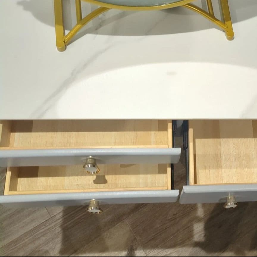 ドレッサー本体 （鏡とセットですなぎも様お買い上げ合意済） - メルカリ