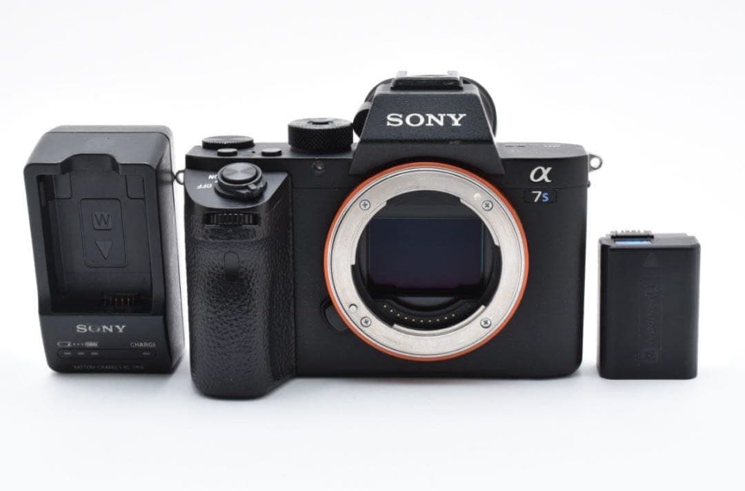 ショット数3606枚■SONY α7S II ILCE-7SM2 ボディ SONY α7S II ILCE-7SM2 ボディ ショット数9,671 α7S II ILCE-7SM2