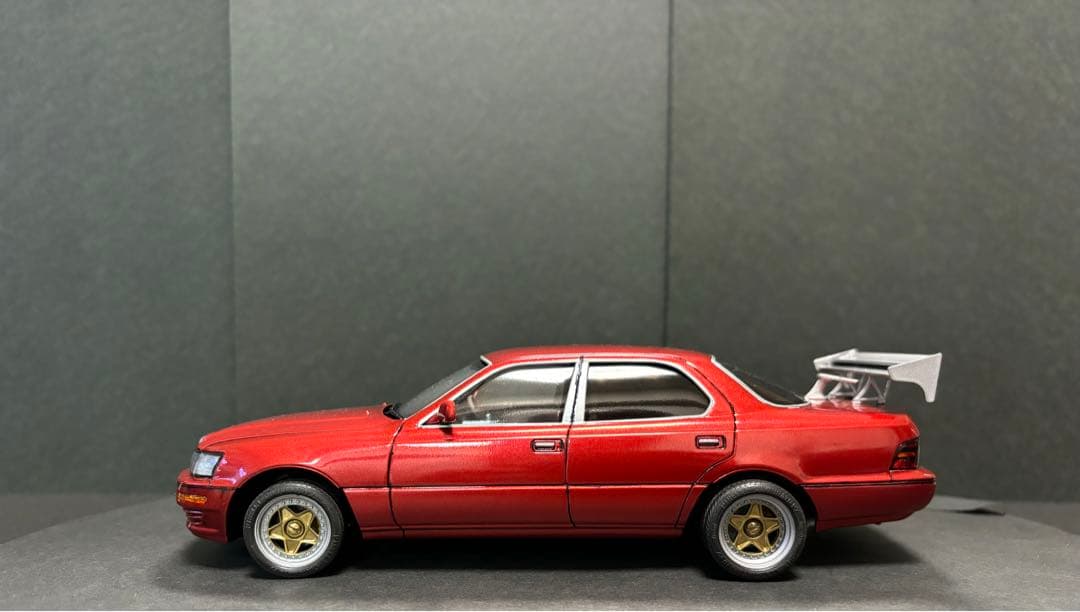 素人製作 】タミヤ トヨタ セルシオ 1/24プラモデル完成品 - メルカリ