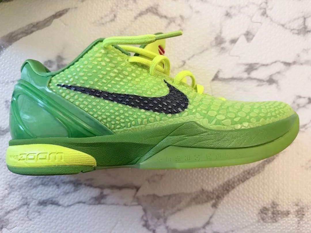 【中古品】NIKE KOBE 6 PROTRO \"GRINCH\" 28.5cm