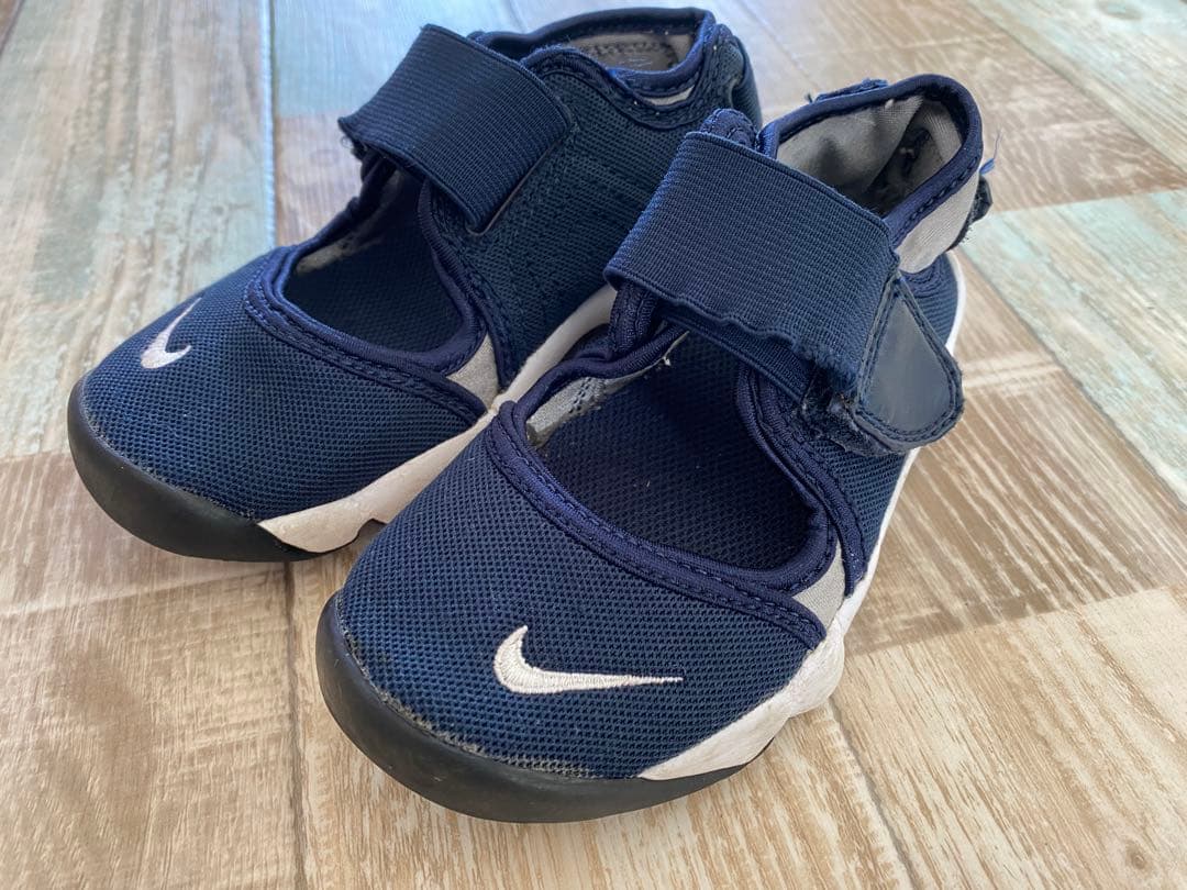 Nike エアリフト スニーカー 17cm - メルカリ