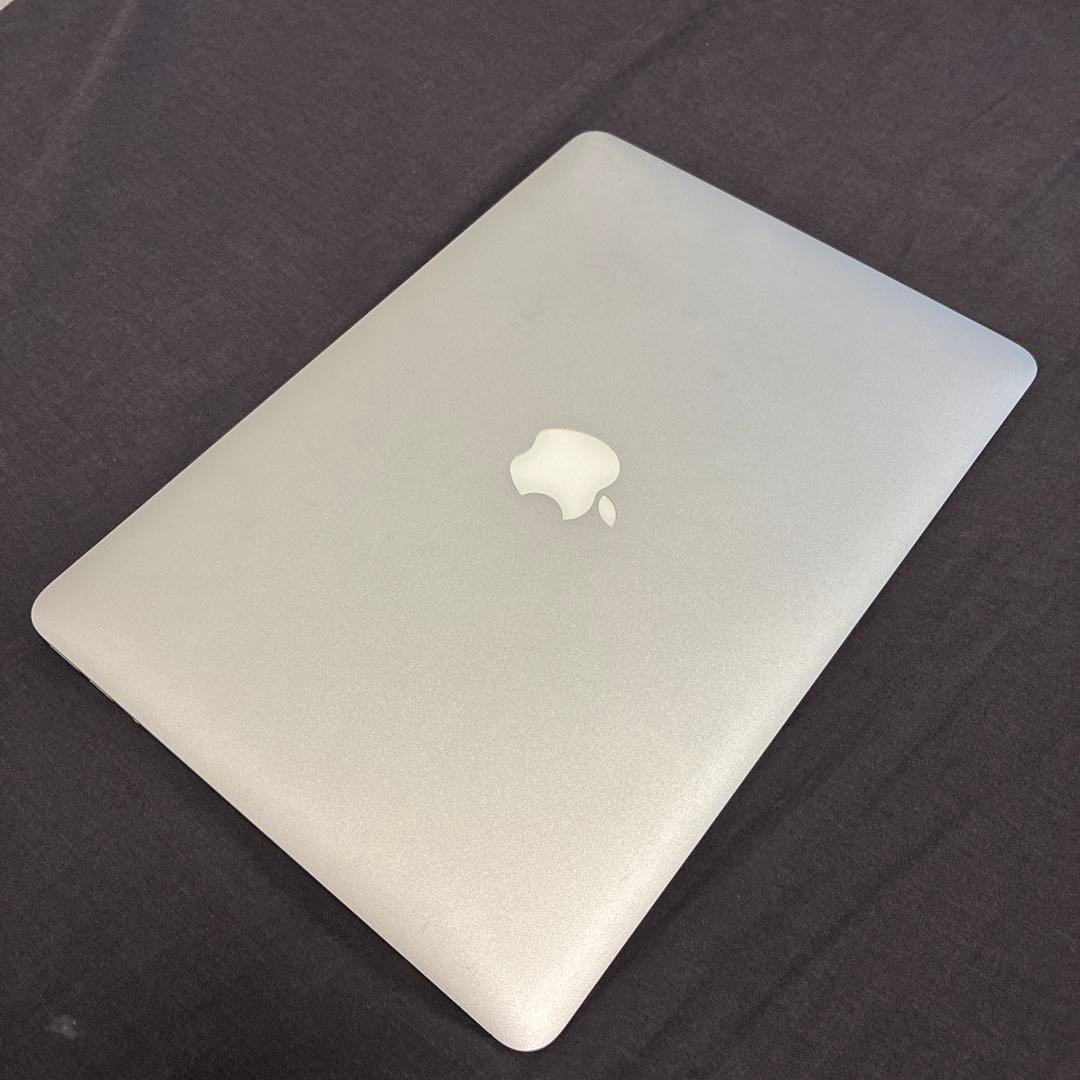 MacBook Air (13-inch, Early 2015)【初期化済】 - メルカリ