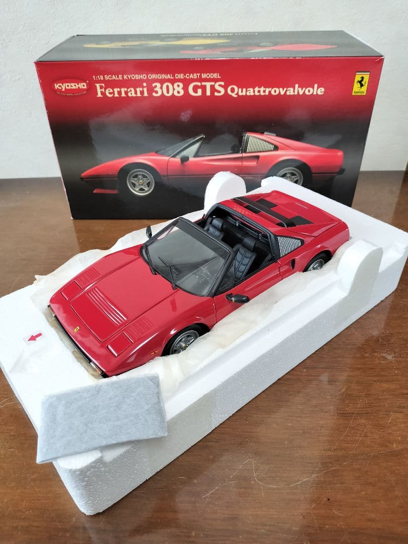 京商1/18フェラーリ308GTSクアトロバルボーレ【RED】 1985年式 フェラーリ 308GTSiクアトロバルボーレ【入庫情報】|ビンゴ