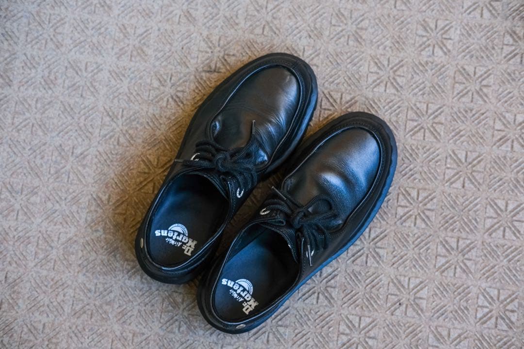 ドクターマーチン Zeffir 3i/3ホール　ブラック Dr Martens☆ZEFFIR 3i☆3ホール☆ブラック系 (Dr.Martens/ドレス