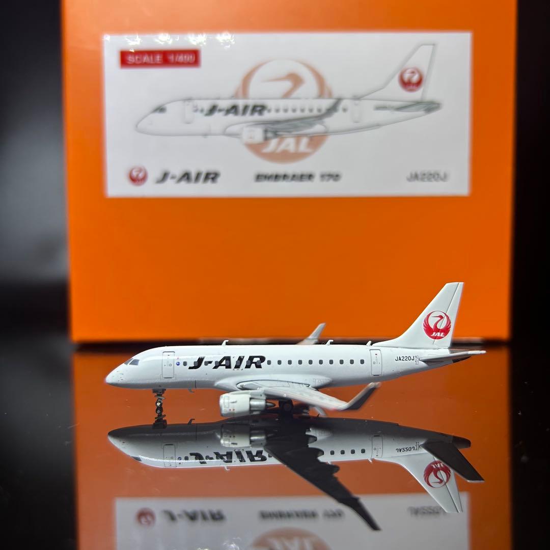 Jcwings JAL 日本航空E170 JA220J 1/400 J-AIR Amazon.co.jp: JC Wings 1/400 完成品 J-AIR EMBRAER E170 JA220J