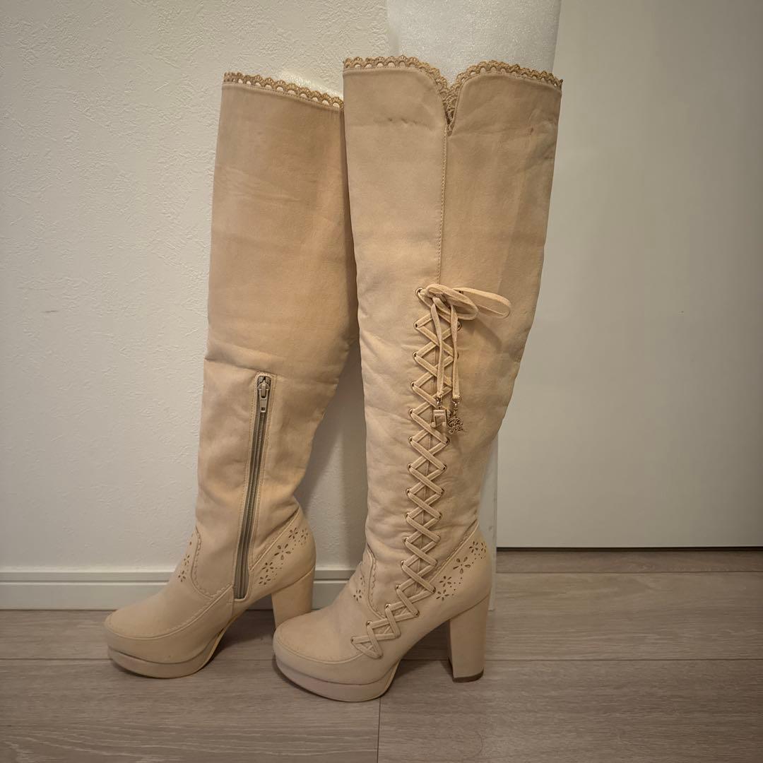 新品タグ付きLIZLISA リズリサ ニーハイブーツ - メルカリ