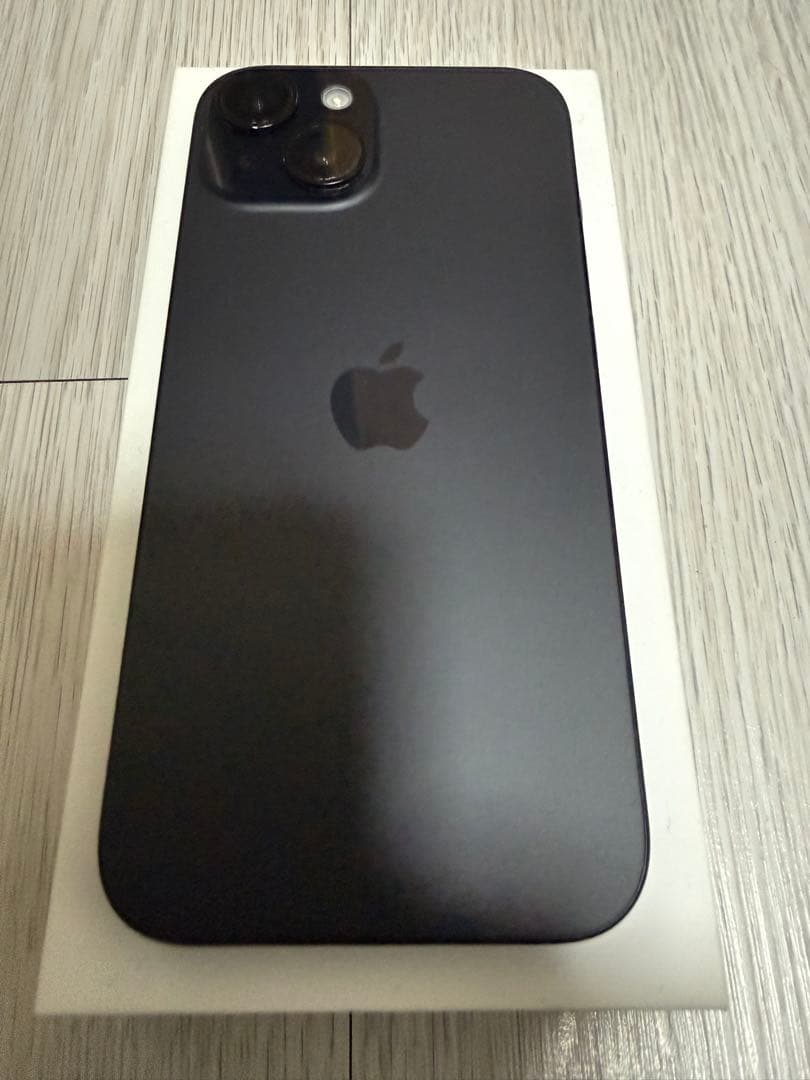 iPhone 15 ブラック 256GB SIMフリー iPhone 15 256GB - ブラック（SIMフリー）[整備済製品] - Apple（日本）
