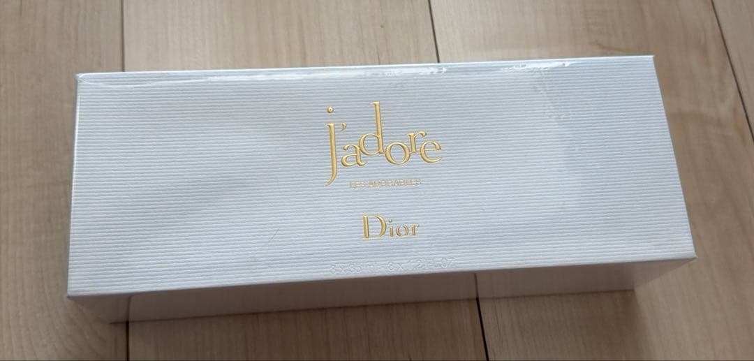 未開封Dior j'adore ボディクリームスクラブ ボディジェルボディコフレ 楽天市場】Dior ディオール ジャドール ミニチュア ボディ コフレ