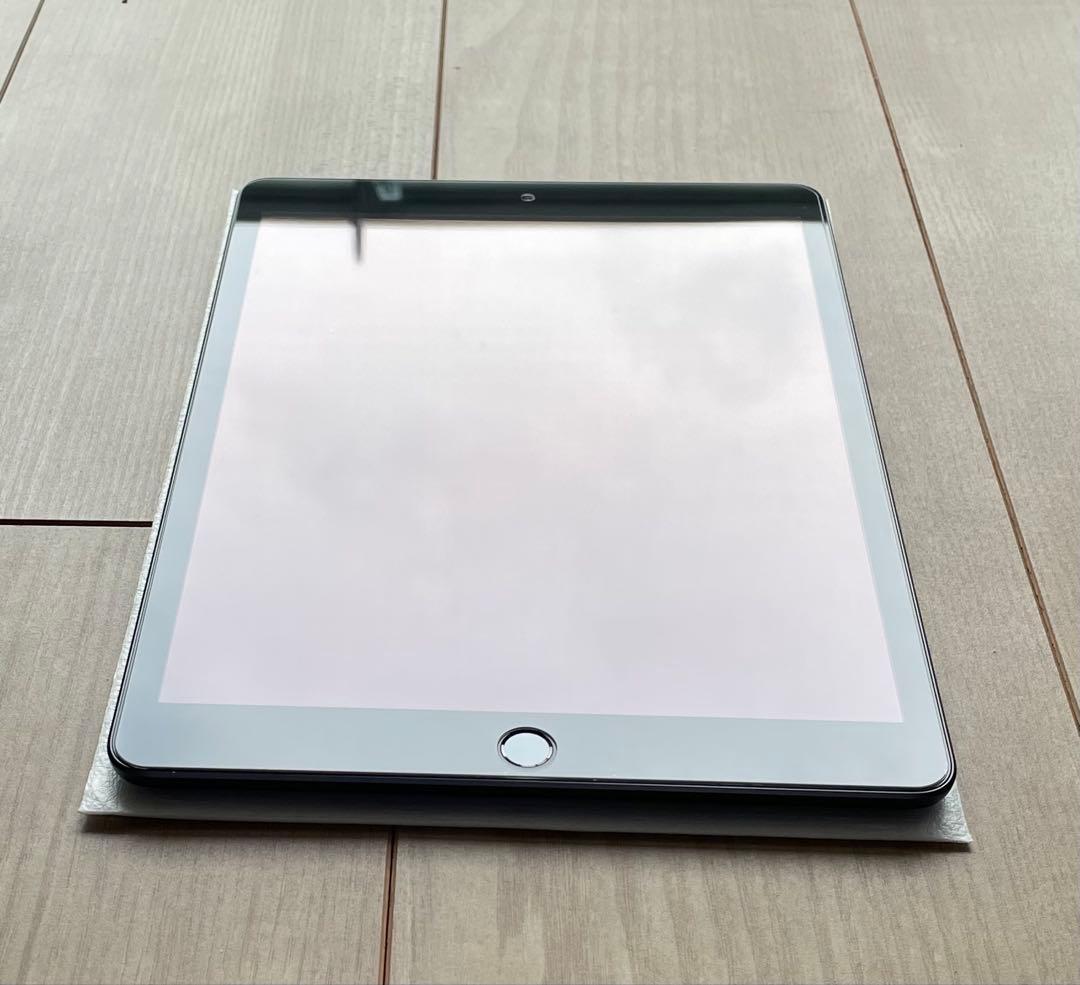 iPad(第9世代) 本体Wi-Fi 64GB Space Gray