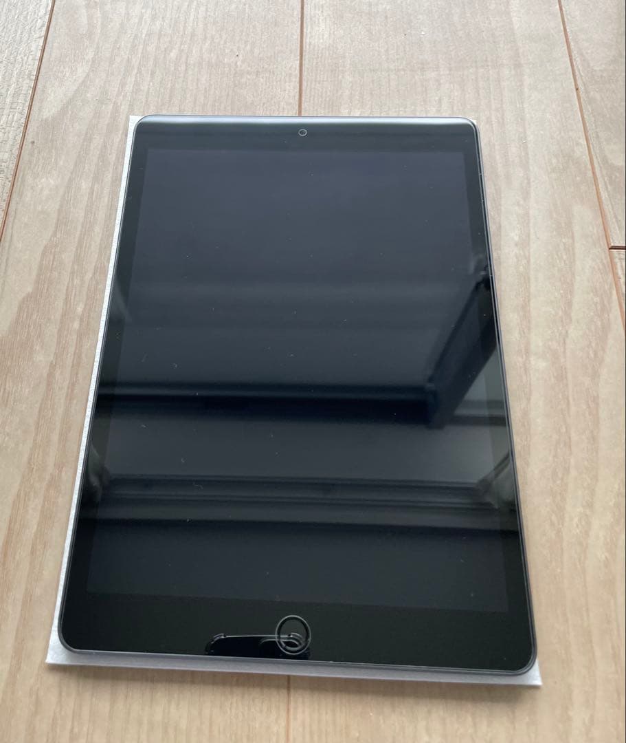 iPad(第9世代) 本体Wi-Fi 64GB Space Gray