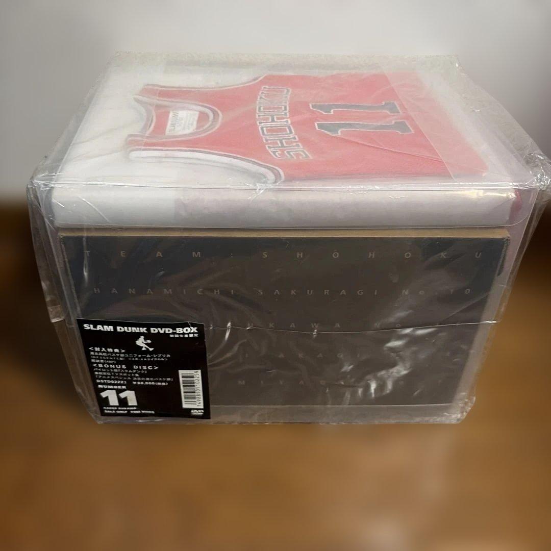 SLAM DUNK DVD-BOX 初回限定 流川楓11番ユニフォーム付き - メルカリ