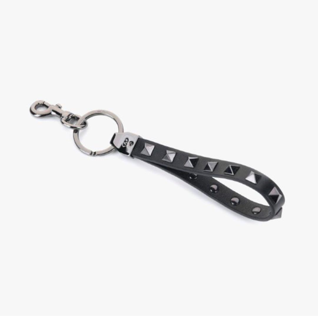 VALENTINO ロックスタッド キーリング　ブラック ロックスタッズ カーフスキン ストラップウェッジサンダル 95mm for