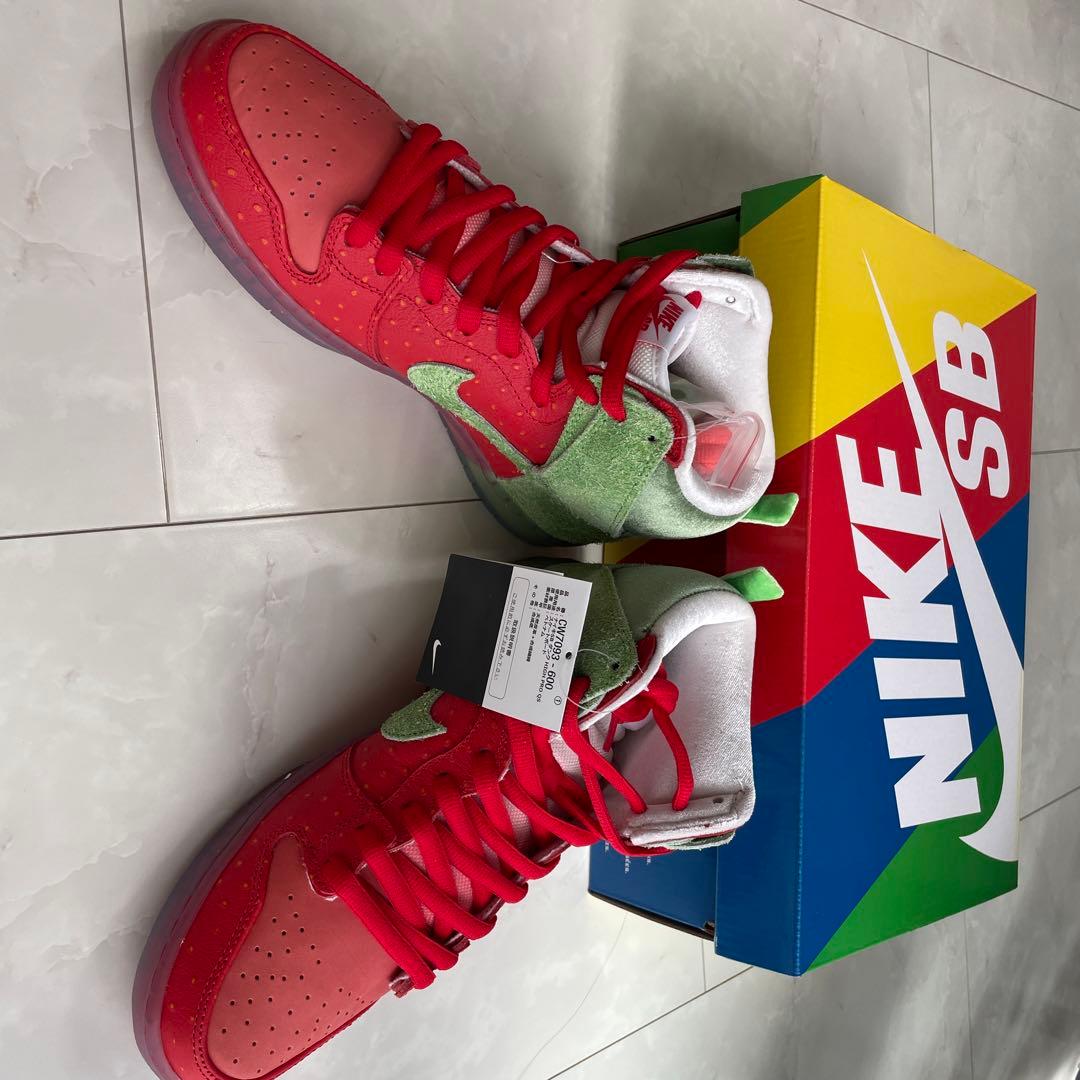 お値下げ！NIKE SB Dunk High ストロベリーコフ　レッド/グリーン Nike SB Dunk High 