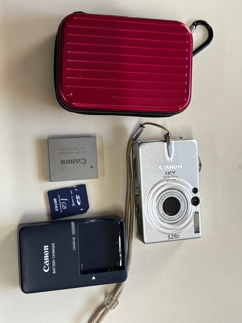 ⭐️タイムサービス⭐️ Canon IXY DIGITAL 3.2メガピクセル