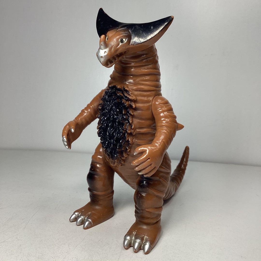 硬質ソフビ』1983 JAPAN 旧ウルトラ怪獣シリーズ ゴモラ - メルカリ