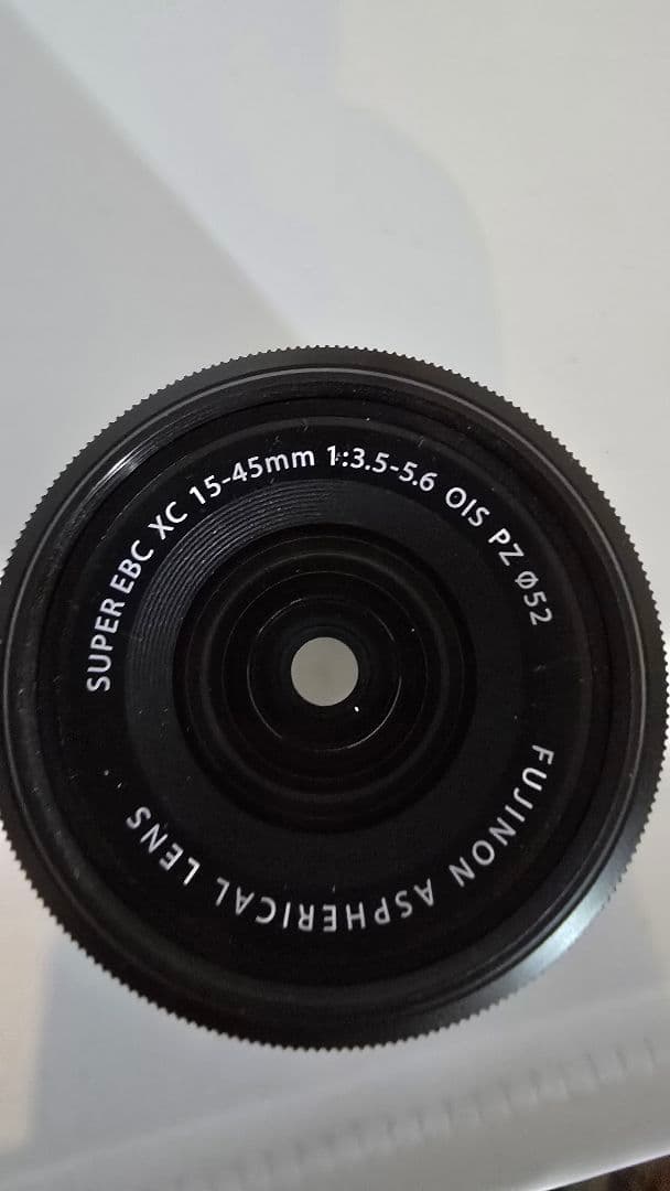 Fujinon XC 15-45mm f/3.5-5.6 OIS PZ レンズ