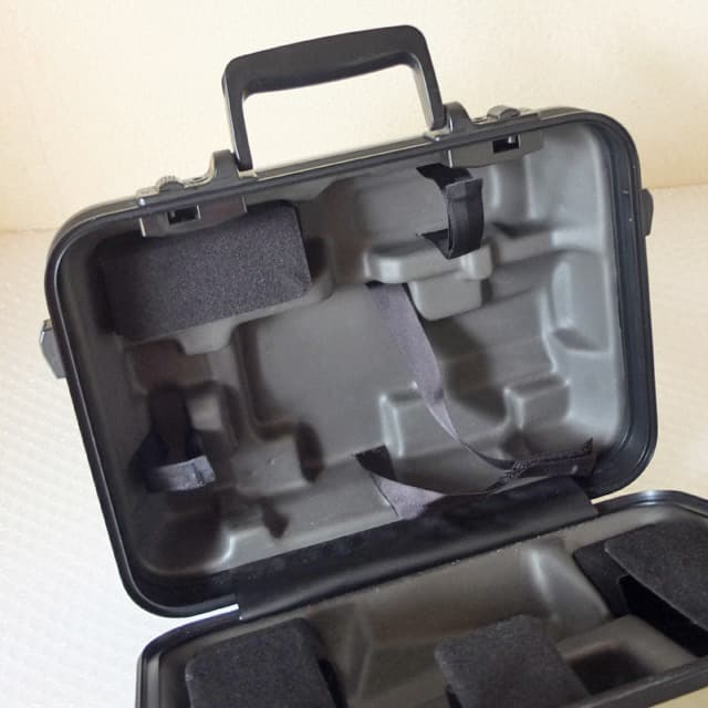 ヴィンテージ ソニー ビデオ8 カムコーダー用 ハードケース LC V814